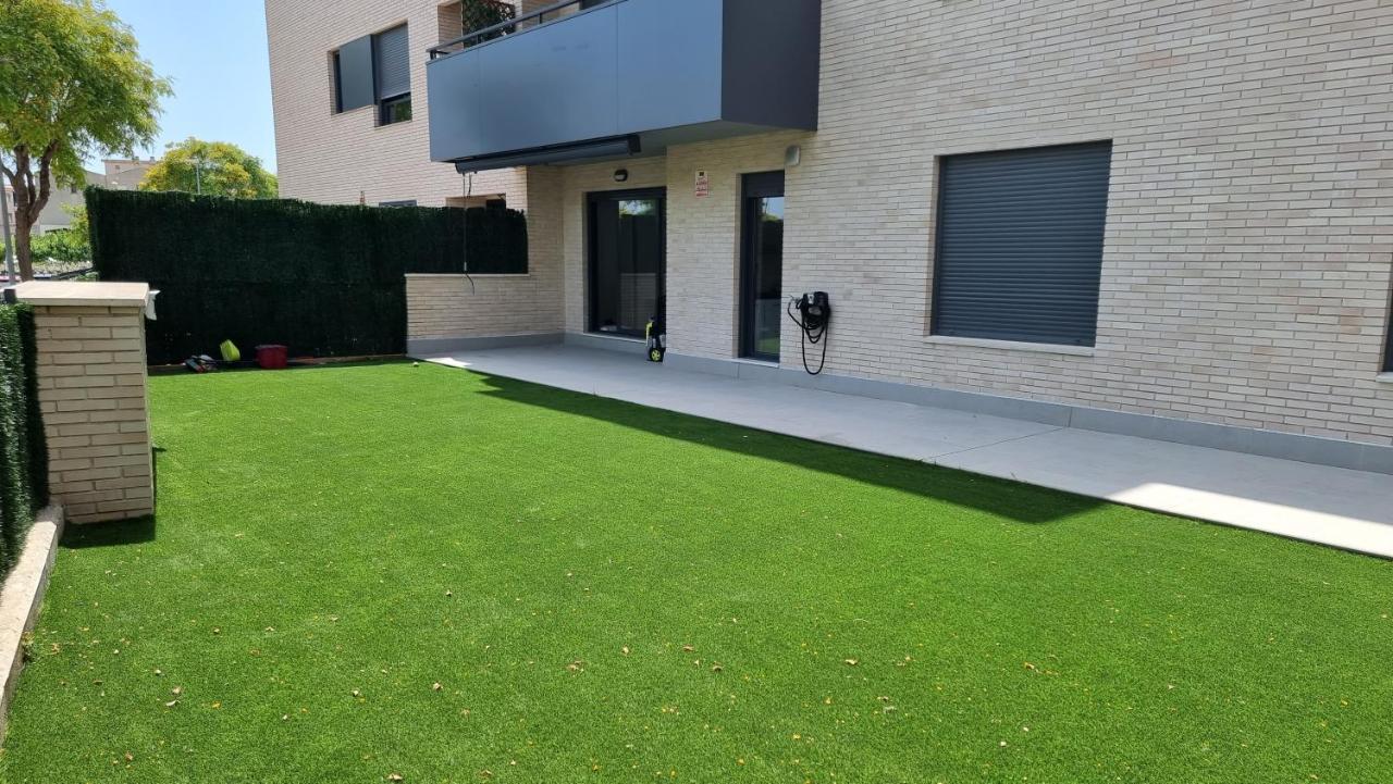 Apartamento Diseno Con Jardin Privado A 100 Metros Del Mar Torredembarra Εξωτερικό φωτογραφία