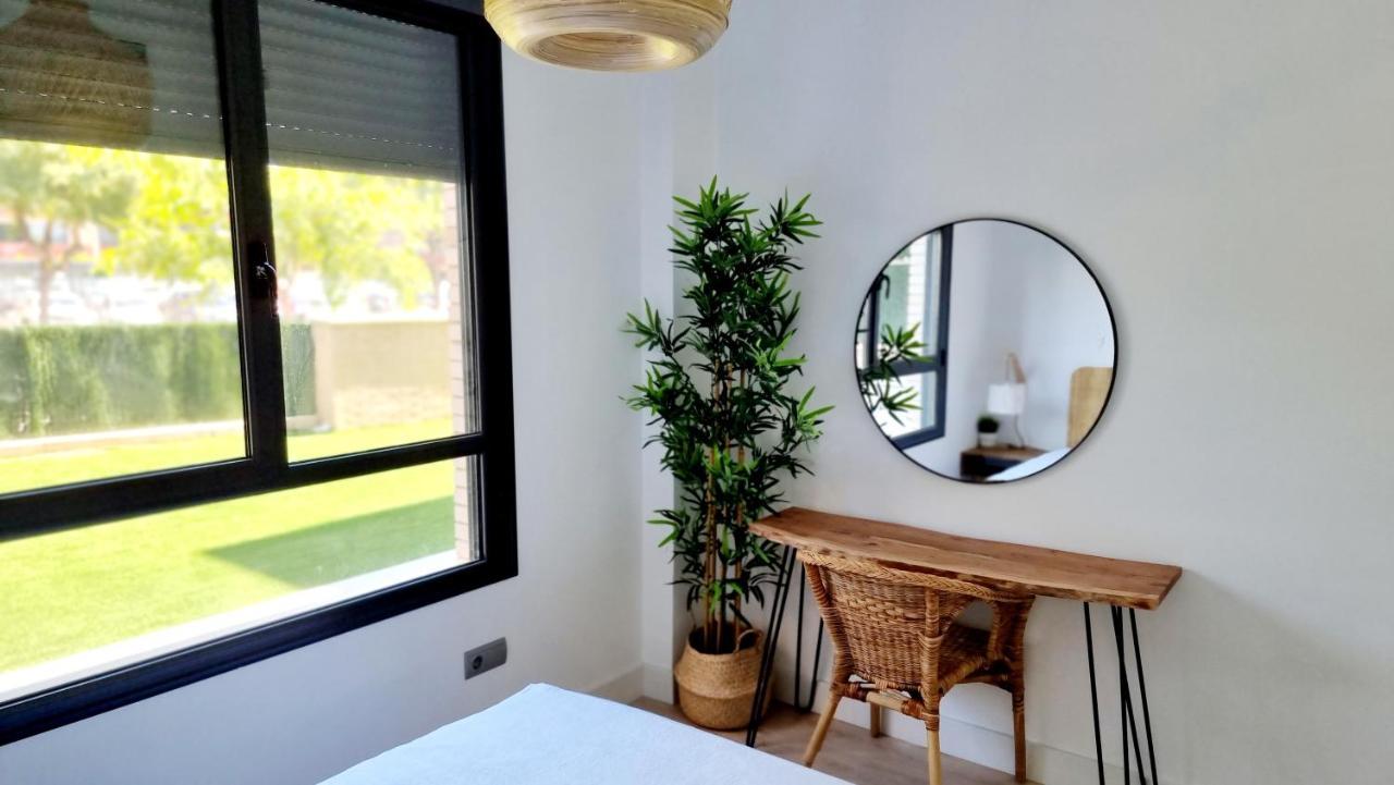 Apartamento Diseno Con Jardin Privado A 100 Metros Del Mar Torredembarra Εξωτερικό φωτογραφία